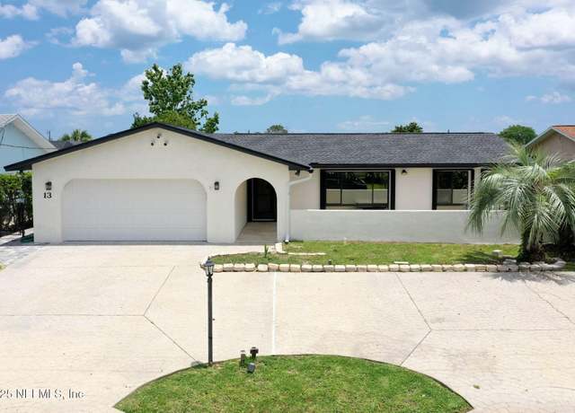 Property at 13 Clarendon Ct S, Palm Coast, FL 32137, 3 beds, 3 baths