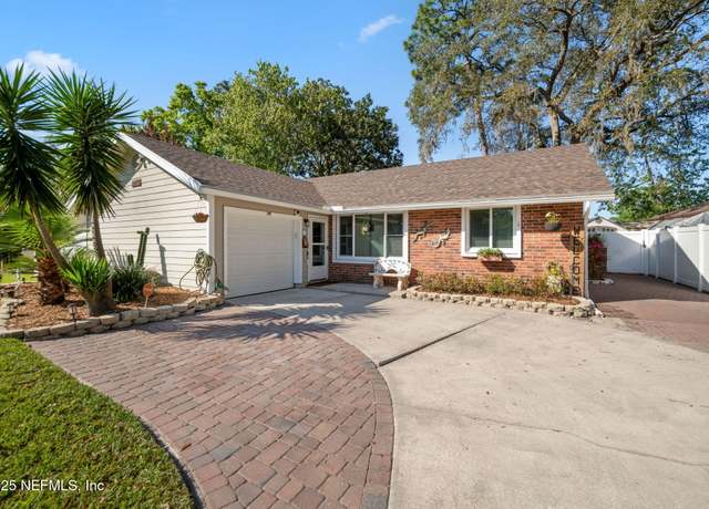 Property at 11646 Mossy Way, Jacksonville, FL 32223, 3 beds, 2 baths