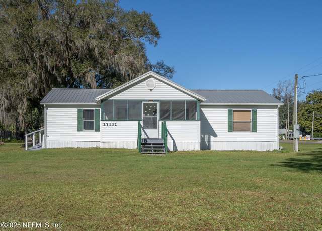 Property at 27132 New Front St, Hilliard, FL 32046, 3 beds, 2 baths