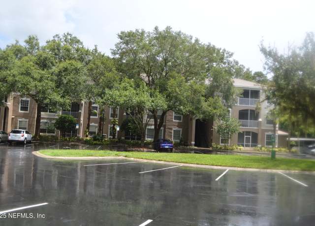 Property at 10550 Baymeadows Rd #109, Jacksonville, FL 32256, 3 beds, 2 baths