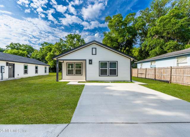 Property at 1120 E 24th St, Jacksonville, FL 32206, 4 beds, 2 baths