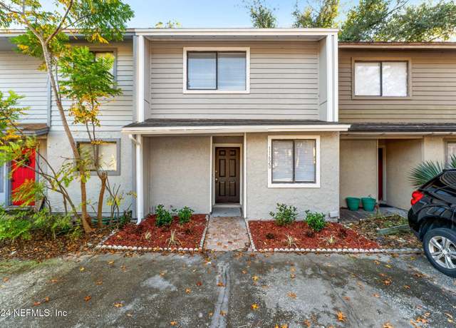 Property at 11620 Dunes Way Dr N, Jacksonville, FL 32225, 2 beds, 2.5 baths