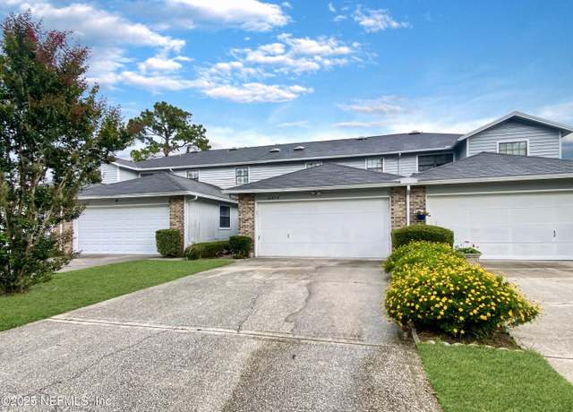 Property at 10879 Cabbage Pond Ct, Jacksonville, FL 32257, 2 beds, 2.5 baths