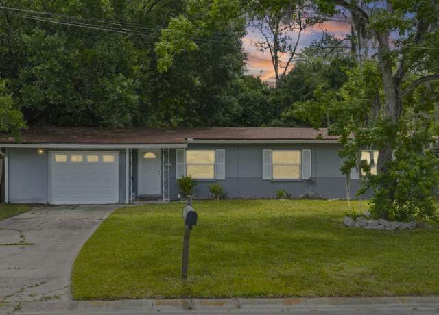 Property at 2003 Rayben Dr, Jacksonville, FL 32246, 3 beds, 2 baths