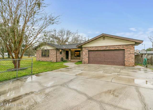 Property at 10310 Old Kings Rd, Jacksonville, FL 32219, 3 beds, 2 baths