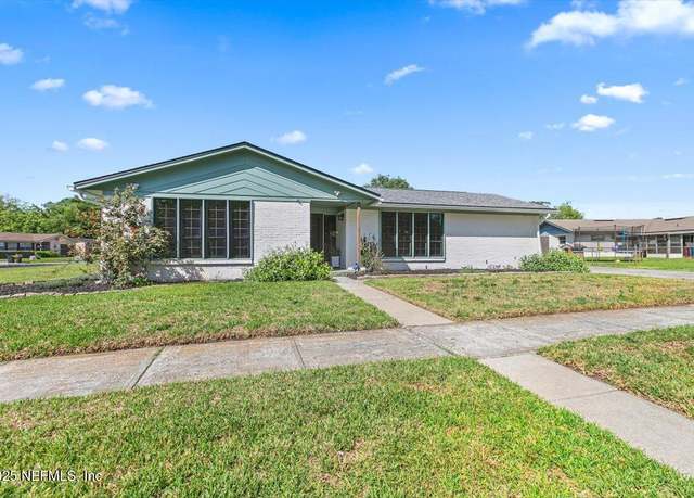 Property at 898 Perkins Pl, Jacksonville, FL 32221, 4 beds, 2 baths