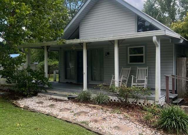 Property at 54567 Vontz Cir, Callahan, FL 32011, 3 beds, 1 bath