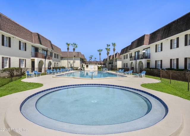 Property at 1735 El Camino Rd #1, Jacksonville, FL 32216, 3 beds, 2 baths