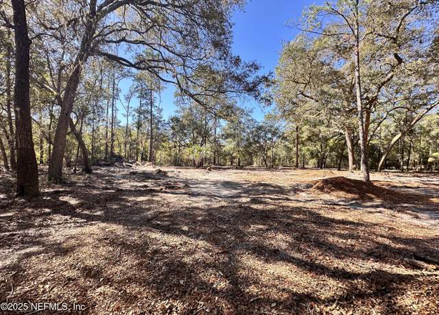 Property at 100 Oak Ct, Melrose, FL 32666