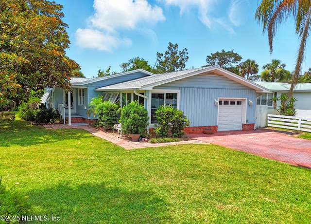 Property at 622 11th St N, Jacksonville Beach, FL 32250, 3 beds, 2 baths