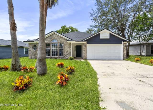 Property at 12406 Eagles Claw Ln, Jacksonville, FL 32225, 3 beds, 2 baths