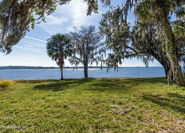 Property at 2729 Forest Cir, Jacksonville, FL 32257, 5 beds, 3 baths