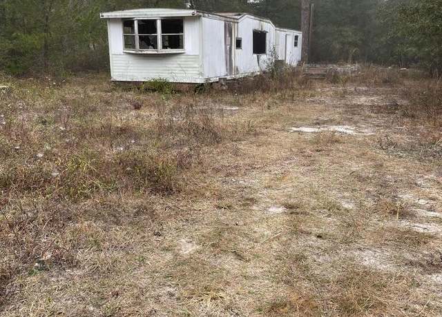 Property at 624 Norman Ave, Interlachen, FL 32148, 2 beds, 1 bath