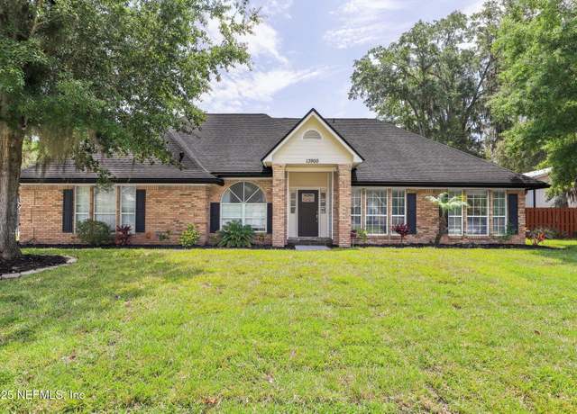 Property at 13900 Sternwheel Ct, Jacksonville, FL 32223, 3 beds, 2 baths