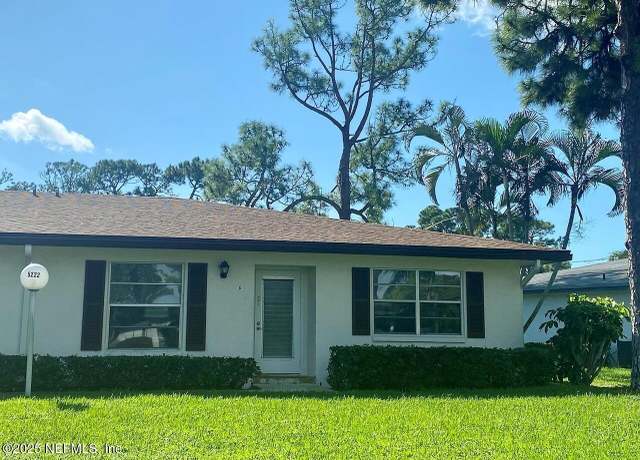 Property at 5222 Privet Pl #D, Delray Beach, FL 33480, 2 beds, 2 baths