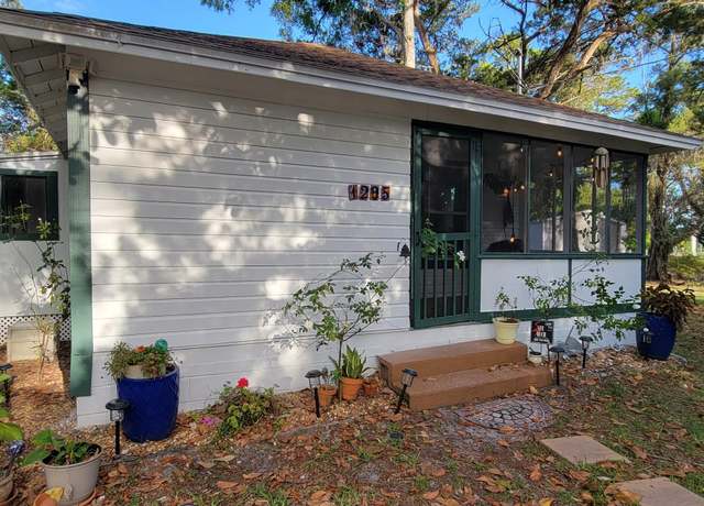 Property at 1295 Woodlawn Rd, St. Augustine, FL 32084, 2 beds, 2 baths