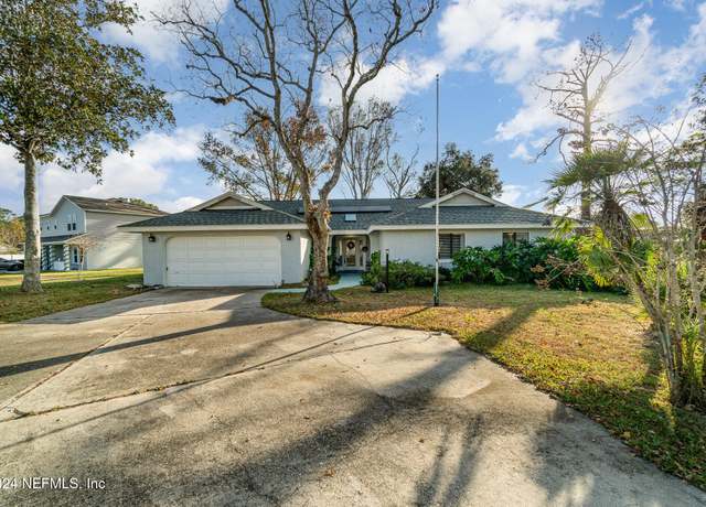 Property at 13 Webelo Pl, Palm Coast, FL 32164, 3 beds, 3 baths