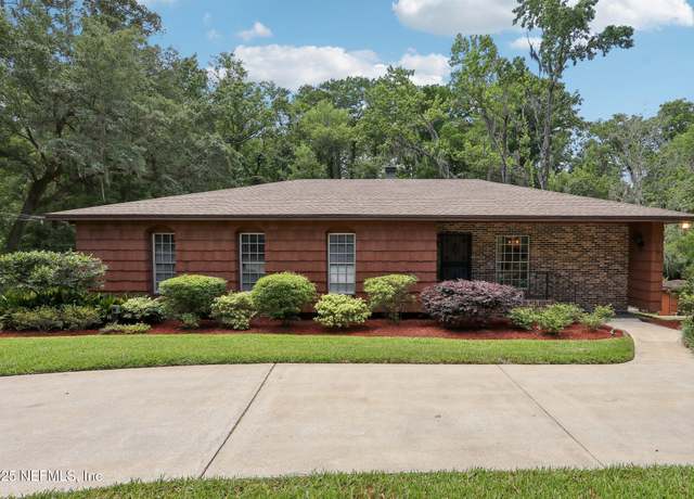Property at 6264 Riviera Ln, Jacksonville, FL 32216, 4 beds, 3 baths