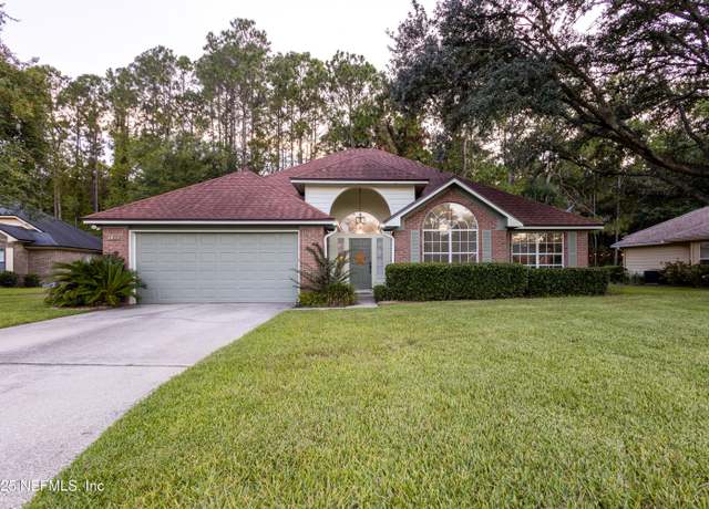 Property at 5842 Piper Glen Blvd, Jacksonville, FL 32222, 3 beds, 2 baths