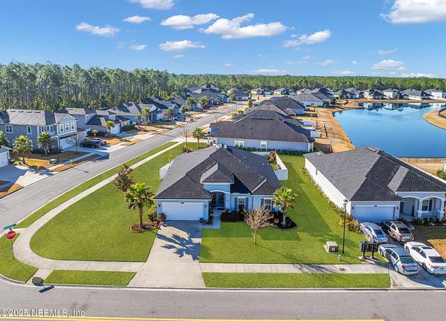 Property at 85464 Amaryllis Ct, Fernandina Beach, FL 32034, 5 beds, 2 baths