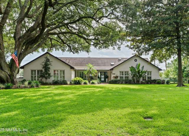 Property at 1786 Selva Marina Dr, Atlantic Beach, FL 32233, 4 beds, 2.5 baths