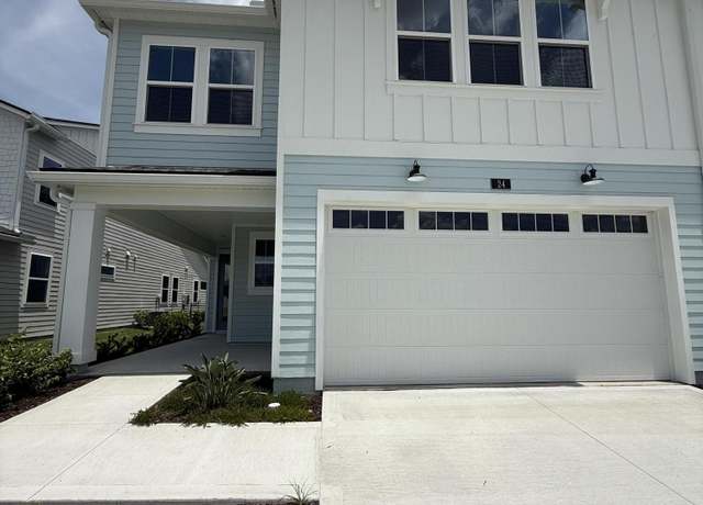 Property at 24 Mulberry Rd, Palm Coast, FL 32164, 3 beds, 3 baths