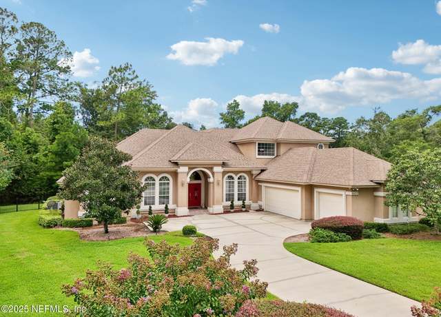 Property at 1677 Pebble Beach Blvd, Green Cove Springs, FL 32043, 4 beds, 4 baths