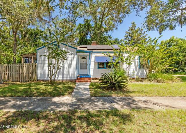 Property at 112 S 14th St, Fernandina Beach, FL 32034, 3 beds, 2 baths