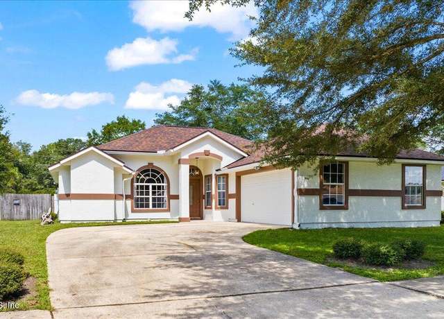 Property at 3404 Shelley Dr, Green Cove Springs, FL 32043, 3 beds, 2 baths