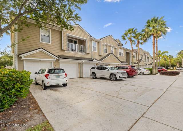 Property at 7028 Deer Lodge Cir #112, Jacksonville, FL 32256, 3 beds, 2 baths