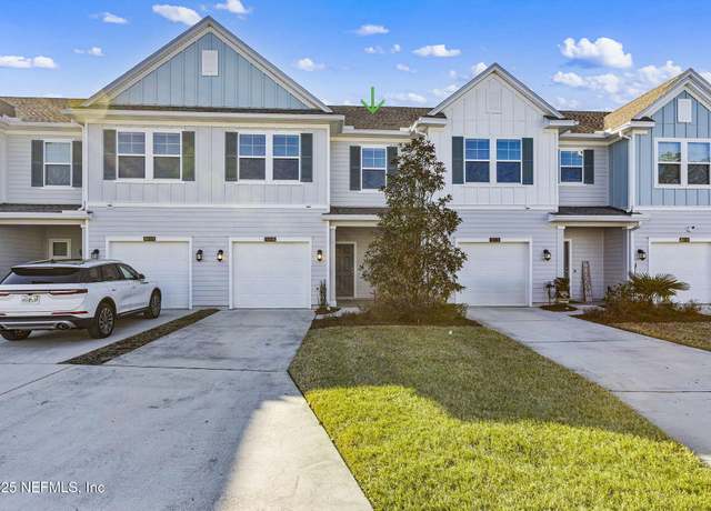 Property at 10326 Alder Creek Ln, Jacksonville, FL 32222, 3 beds, 2.5 baths