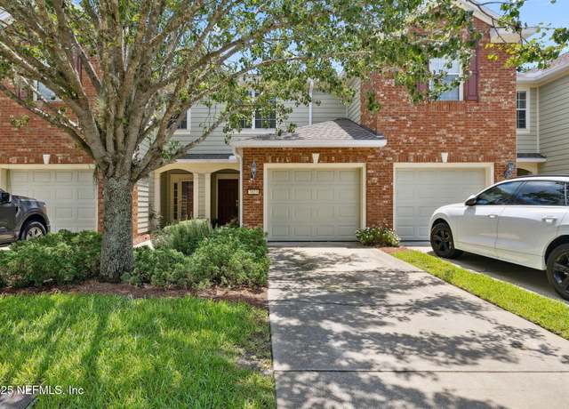 Property at 7023 Roundleaf Dr, Jacksonville, FL 32258, 2 beds, 2.5 baths