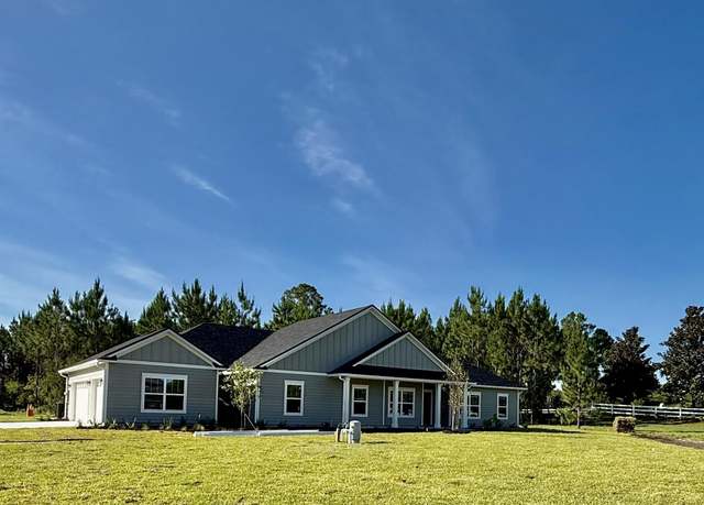 Property at 11125 Saddle Club Dr, Jacksonville, FL 32219, 5 beds, 3 baths