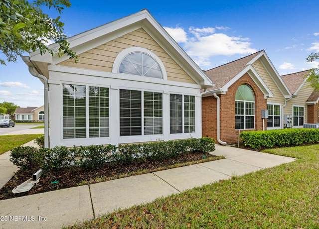 Property at 4337 Edgewater Crossing Dr, Jacksonville, FL 32257, 2 beds, 2 baths