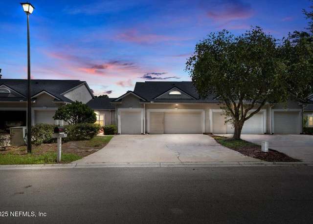 Property at 3882 Green View Ter, Middleburg, FL 32068, 3 beds, 2 baths