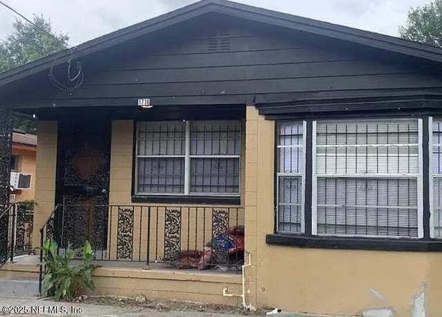 Property at 1716 10th St, Jacksonville, FL 32209, 3 beds, 1 bath