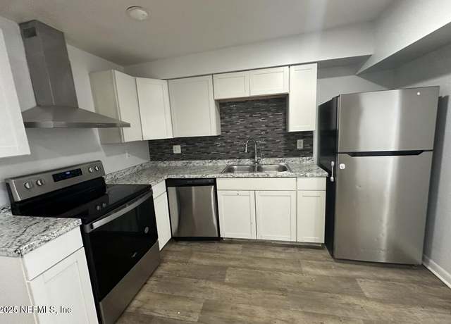 Property at 734 E 59th St, Jacksonville, FL 32208, 4 beds, 2 baths
