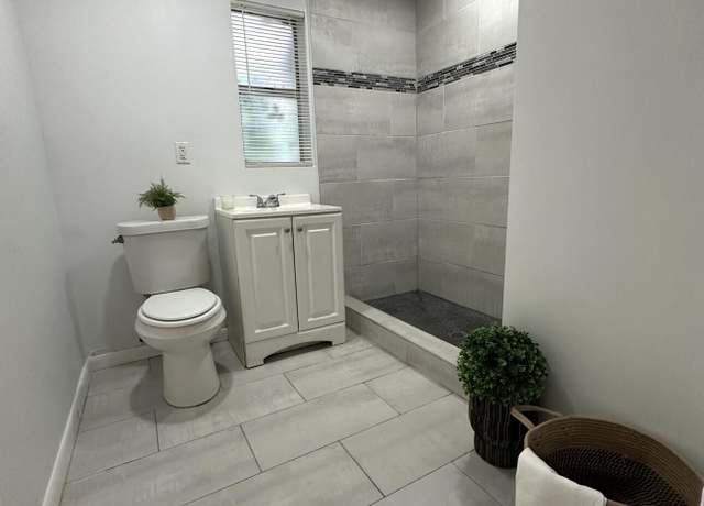 Property at 734 E 59th St, Jacksonville, FL 32208, 4 beds, 2 baths