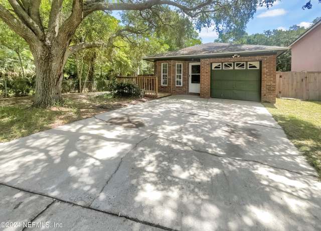 Property at 2613 Americas Cup Cir E, Jacksonville, FL 32233, 3 beds, 2 baths
