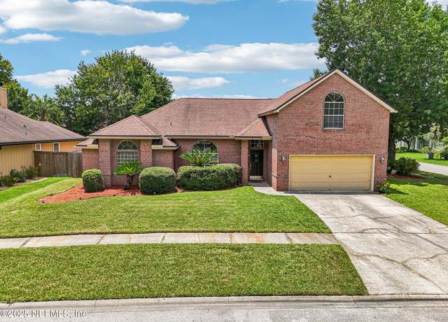 Property at 1400 Gibralter Ln, Fleming Island, FL 32003, 4 beds, 3 baths