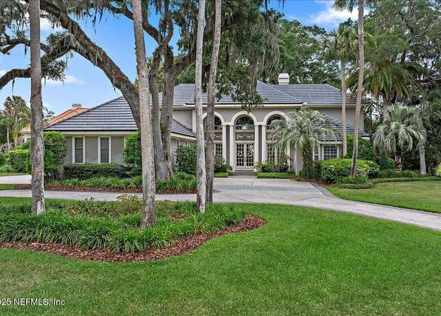 Property at 100 Carriage Ct, Ponte Vedra Beach, FL 32082, 3 beds, 3.5 baths