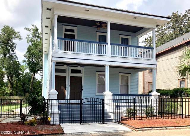 Property at 325 E 1st St, Jacksonville, FL 32206, 7 beds, 3.5 baths