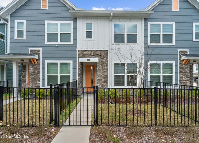 Property at 11114 Motion Ct, Jacksonville, FL 32256, 2 beds, 2 baths