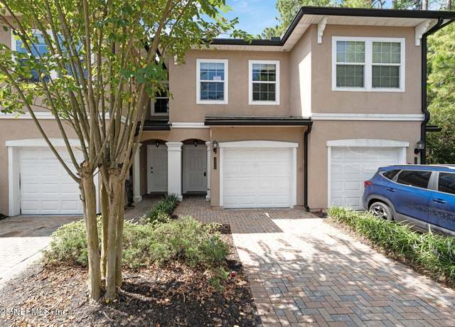 Property at 11311 Estancia Villa Cir #1405, Jacksonville, FL 32246, 2 beds, 2.5 baths