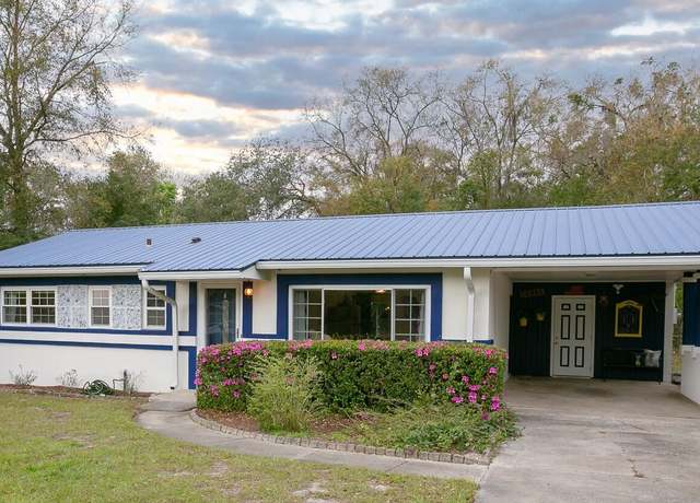 Property at 1614 High St, Palatka, FL 32177, 3 beds, 2 baths