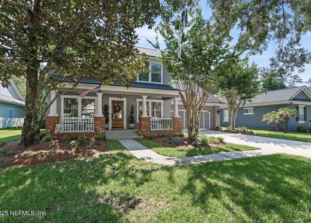 Property at 1060 Meadow View Ln, St. Augustine, FL 32092, 3 beds, 2.5 baths
