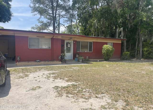 Property at 2940 Palmdale St, Jacksonville, FL 32208, 5 beds, 1.5 baths
