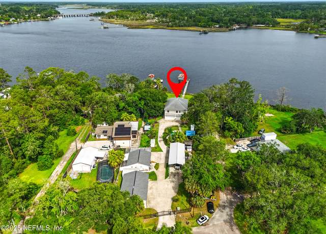 Property at 9940 Carbondale Dr W, Jacksonville, FL 32208, 4 beds, 3.5 baths