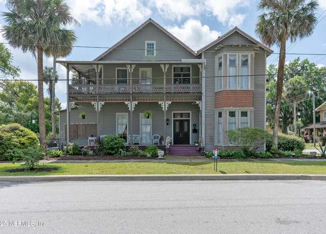 Property at 627 Emmett St, Palatka, FL 32177, 5 beds, 5 baths