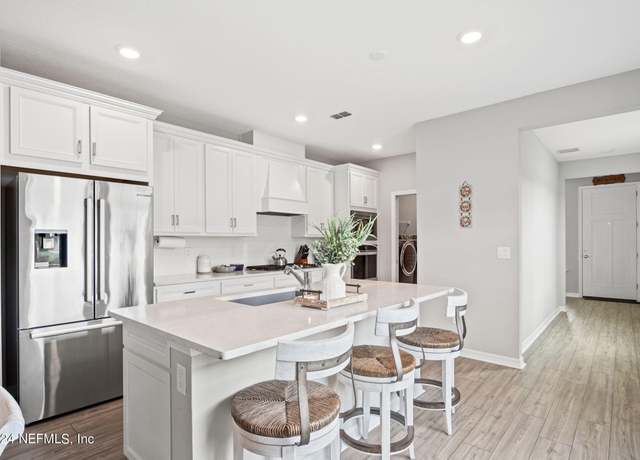 Property at 476 Tranquil Trl Cir, Yulee, FL 32097, 3 beds, 2 baths